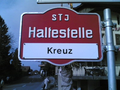© MiSa / pixelio.de Haltestelle Kreuz